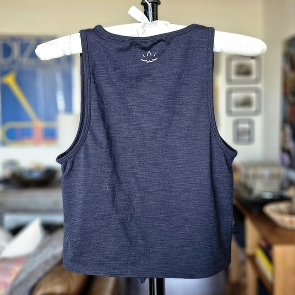 Beyond Yoga Favorite Lounge Cropped‎ Tank - Picture 3 of 8